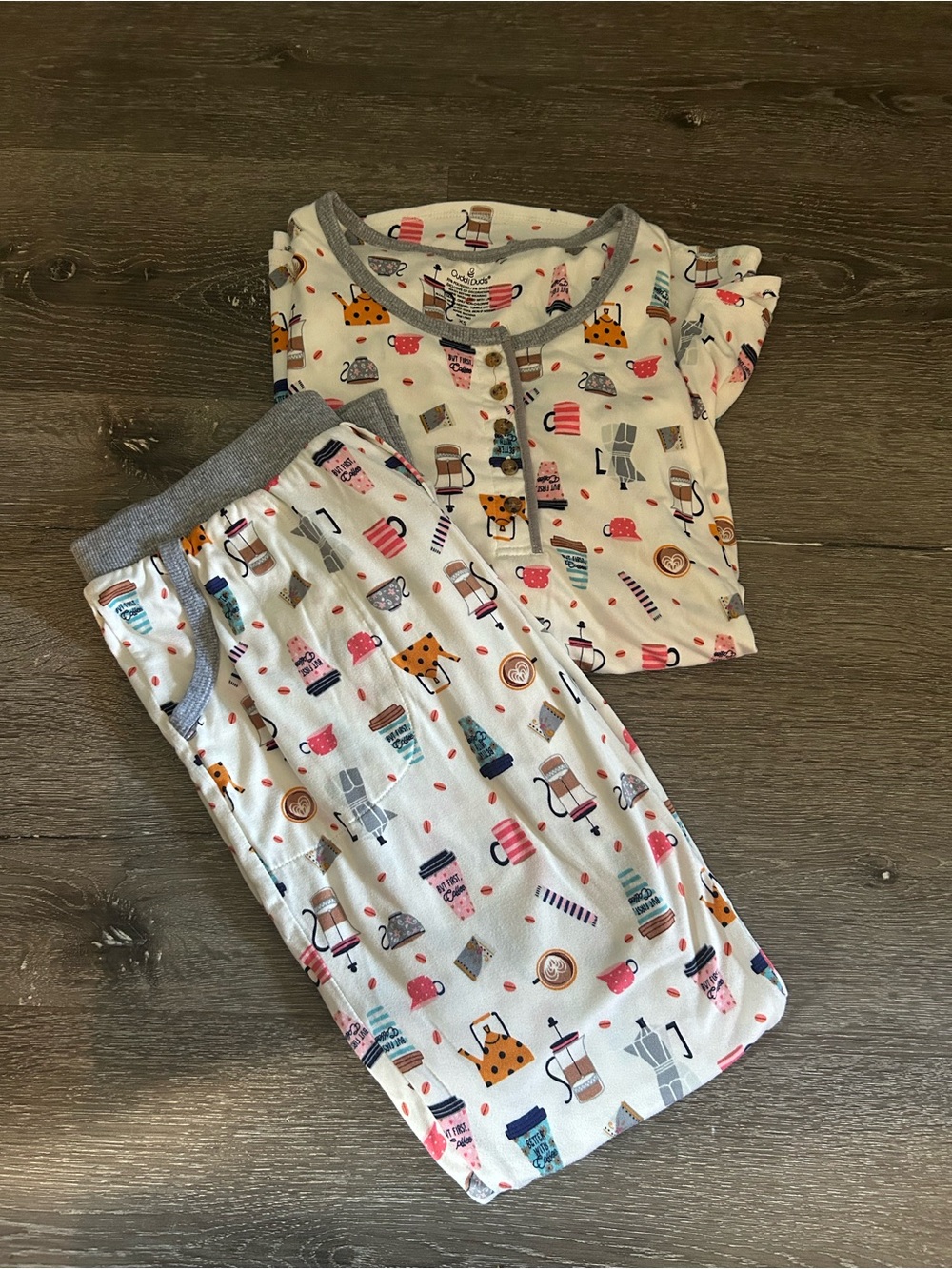 XS Cuddl Duds Coffee Fun Print Pajama Set